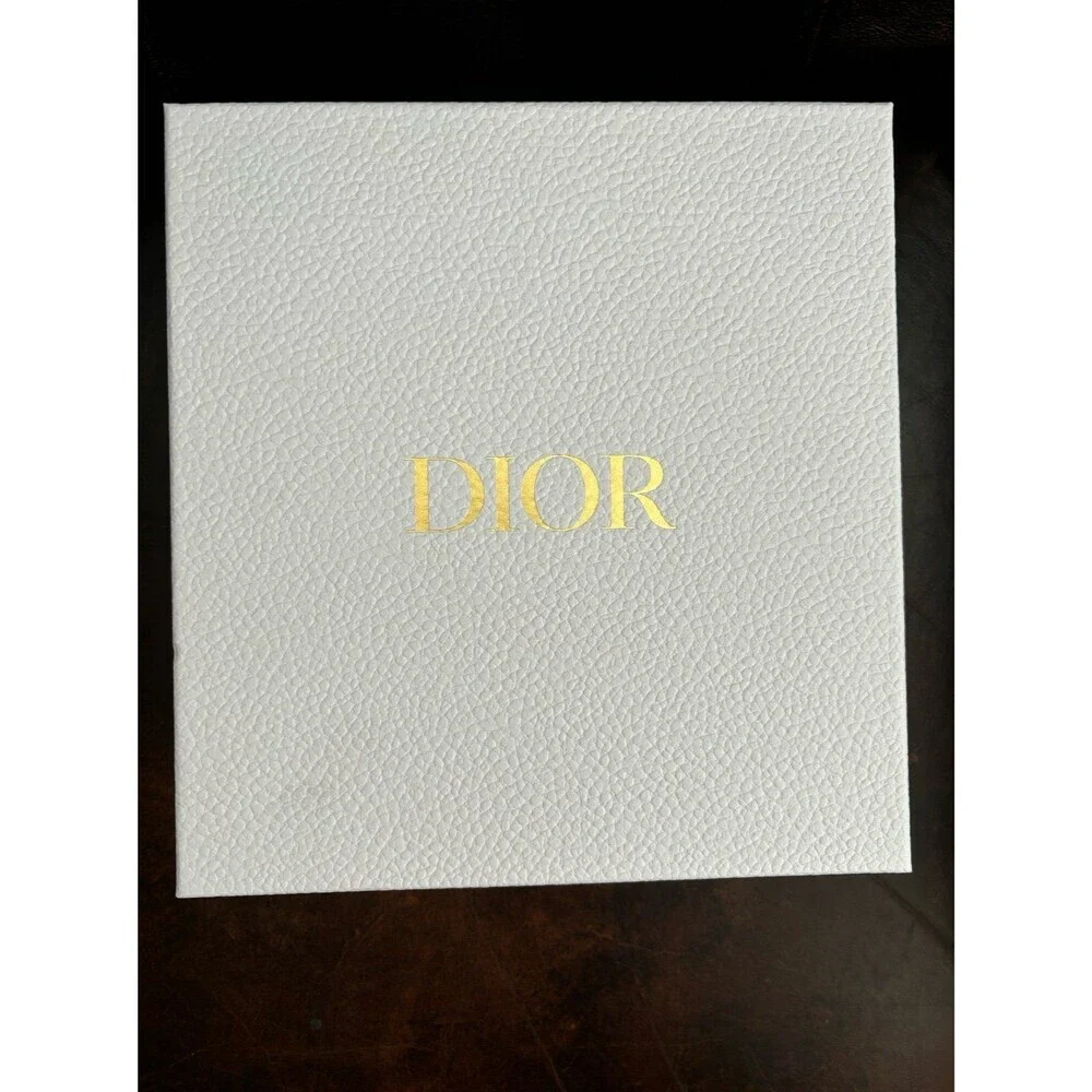 Dior brushes + case + box